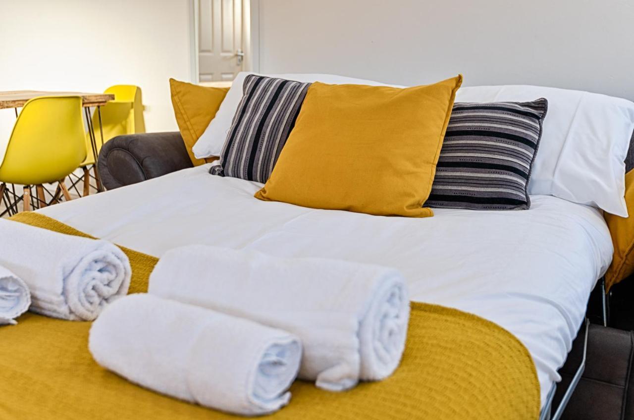 En-Suite, Parking, Fully Equipped Kitchen! Swansea Exterior foto